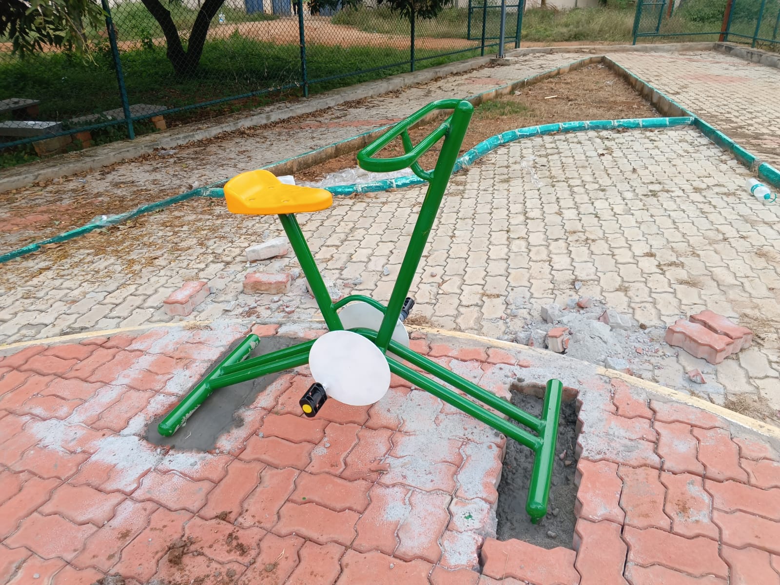 Outdoor Leg Press Machine Manufacturer and Supplier in Pune